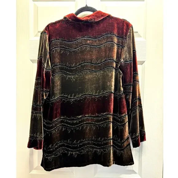 Vintage Chico's Design Size Medium (1) Silk Rayon Blend Velvet Button Up Shirt - Picture 2 of 6